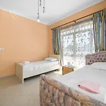 Pensionat Rroshaj Tirana